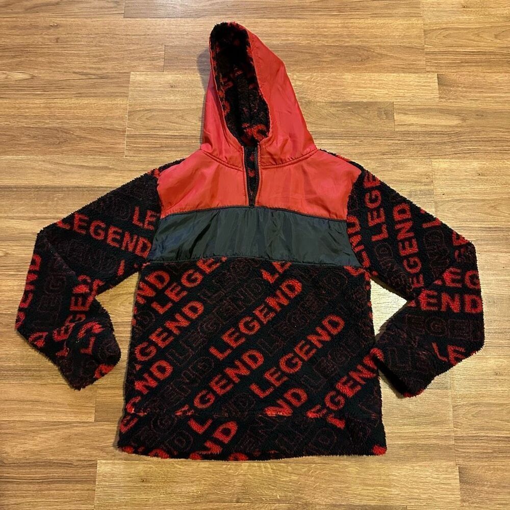 Quad Seven Red and Black Fleece Hooded Pullover | Boys Size 16/18